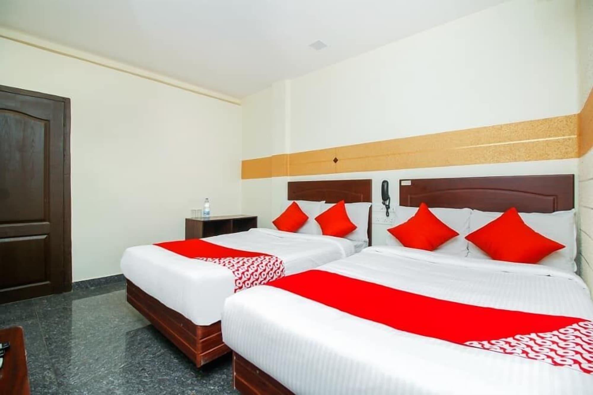 Hotel Boopathi Мадурай Екстериор снимка