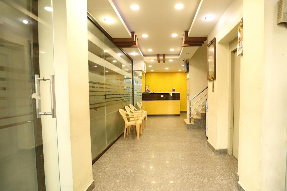 Hotel Boopathi Мадурай Екстериор снимка